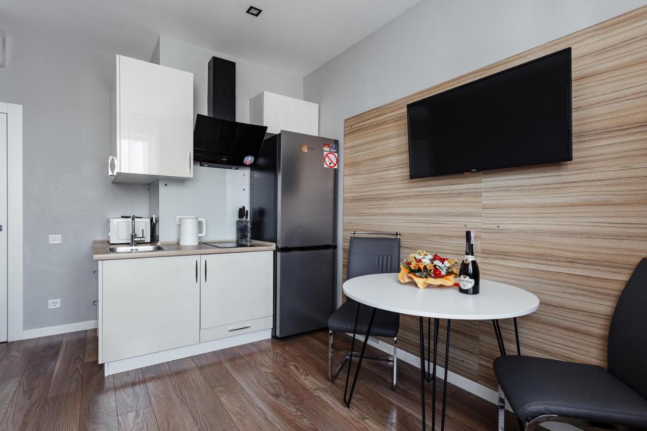 White Apartments Одесса Экстерьер фото